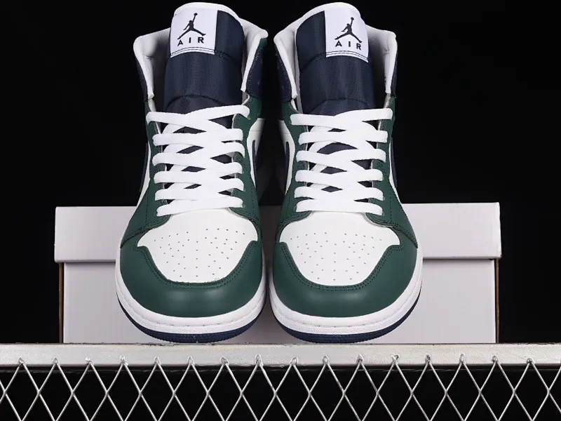 All categories Air Jordan Jordan series basketball shoes Air Jordan 1 Mid G version pure original Air Jordan 1 Mid AJ1 Joe 1 blue and green color matching Zhongbang basketball shoes DZ5326-300